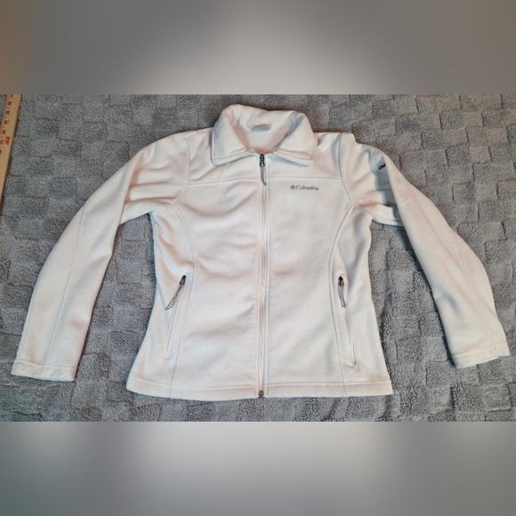 Columbia Jackets & Blazers - Columbia Full Zip Jacket Women's Size Medium  White Fleece Pockets